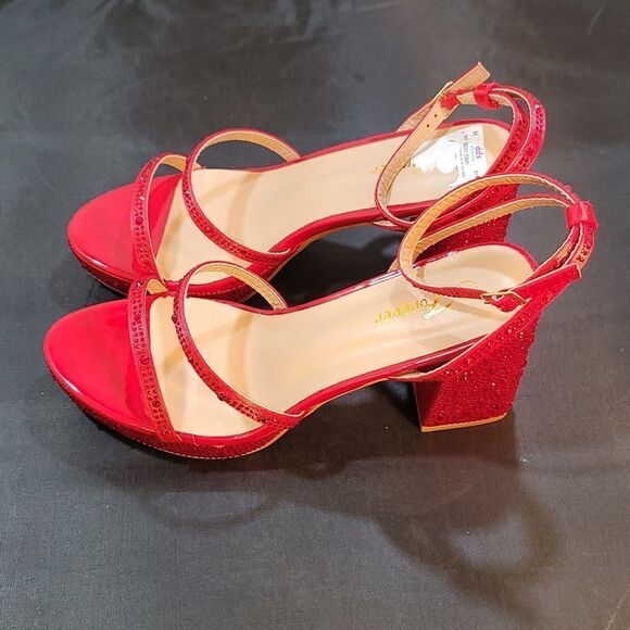 BRAND NEW FOREVER SEQUIM EMBROIDERY OPEN TOE BLOCK HEEL SANDAL - Picture 6 of 15